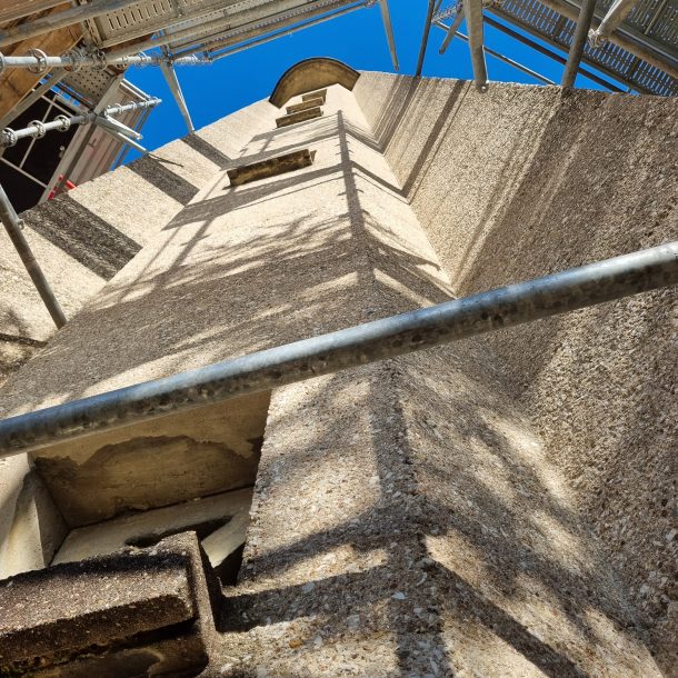 20260129 Echafaudage tour carillon Madone - Ville de Miribel (23)