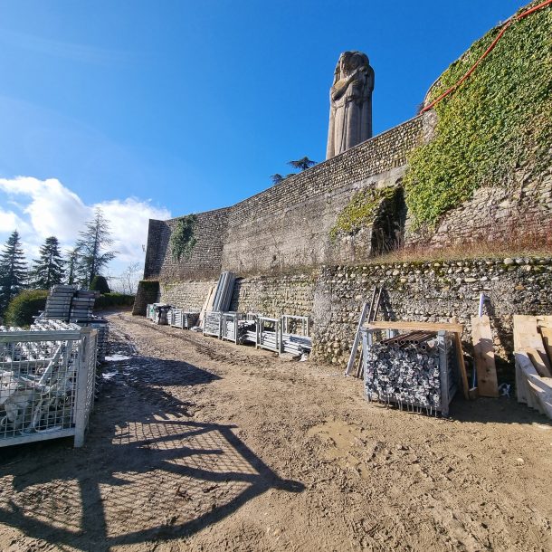 20260129 Echafaudage tour carillon Madone - Ville de Miribel (32)